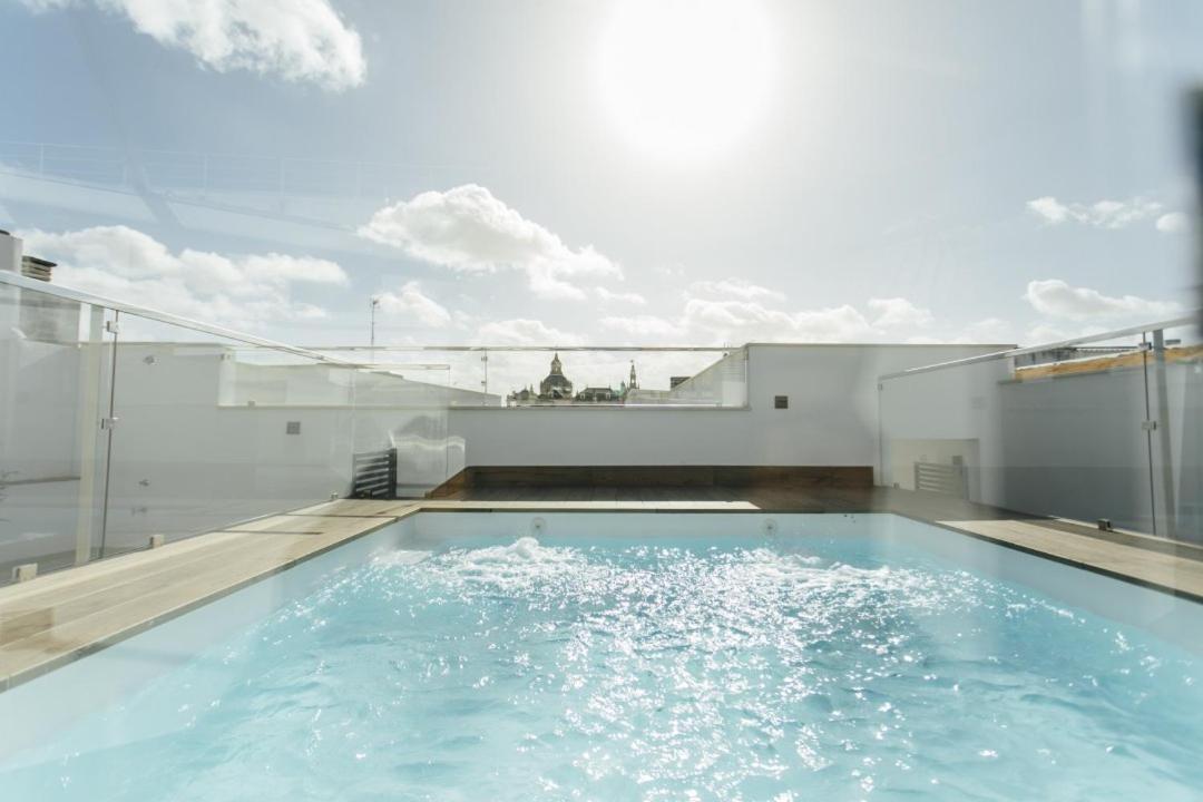 Modern With Seasonal Swimming Pool- 1Bd 1Bth- Goyeneta Apartment Seville Exterior photo